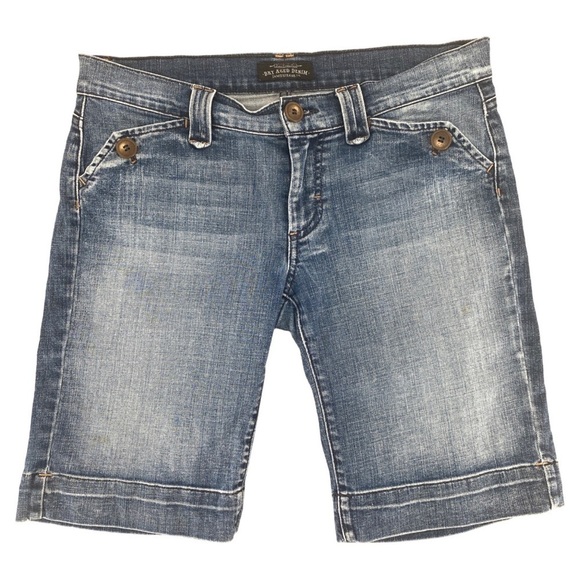 James Jeans Women’s Bermuda Mid-Rise Dry Aged Denim Denim Jean Shorts Size 32 - Picture 1 of 8